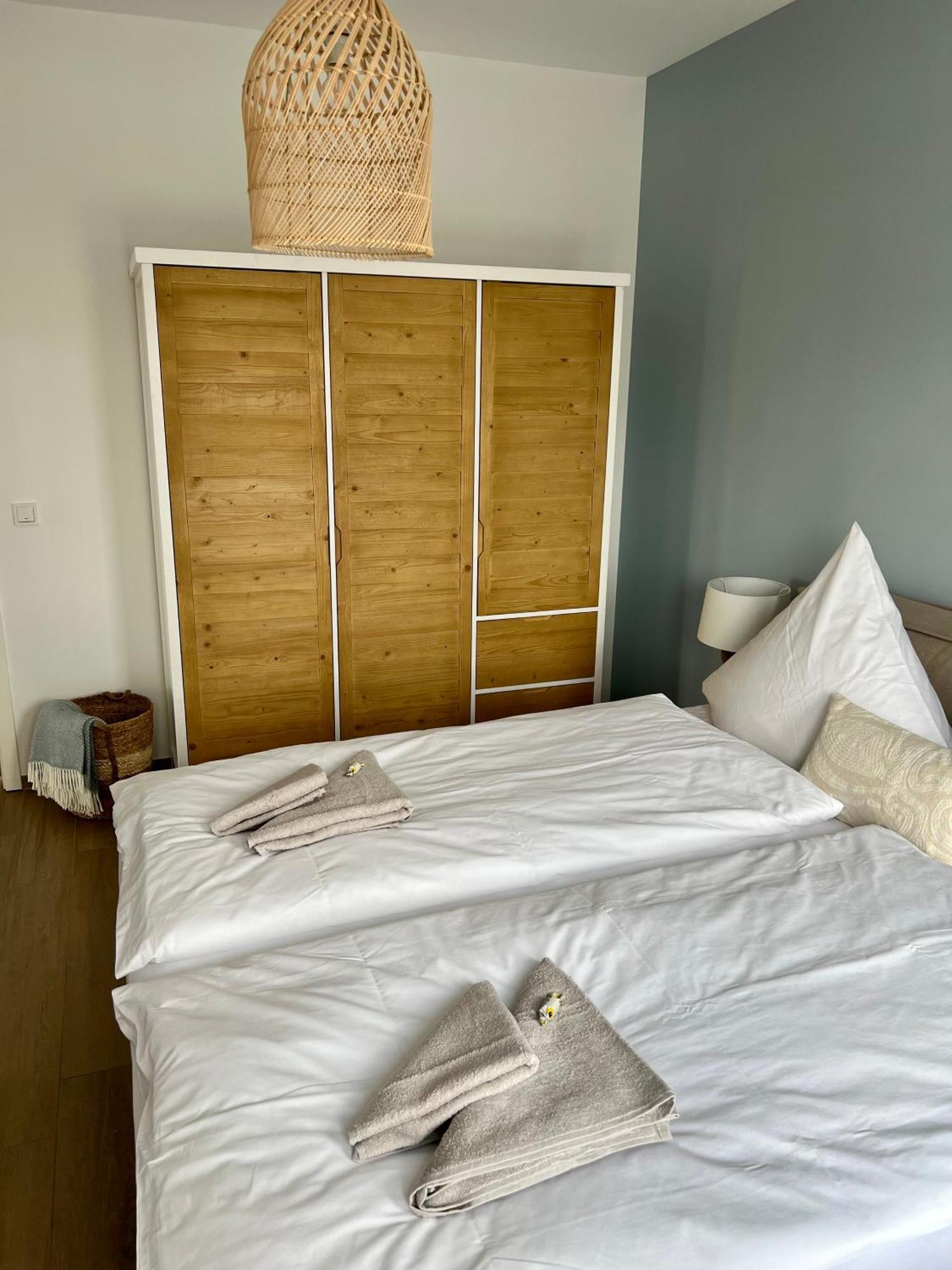 Coast House Seaside Loft Apartment เบรเมอร์ฮาเฟิน ภายนอก รูปภาพ