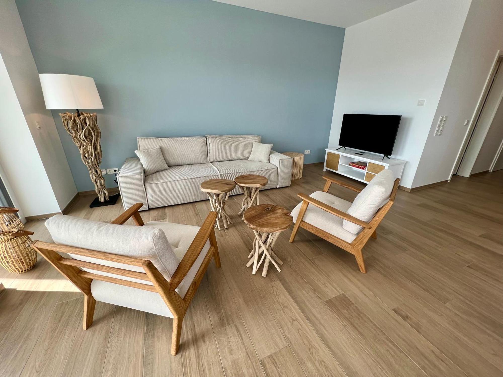Coast House Seaside Loft Apartment เบรเมอร์ฮาเฟิน ภายนอก รูปภาพ